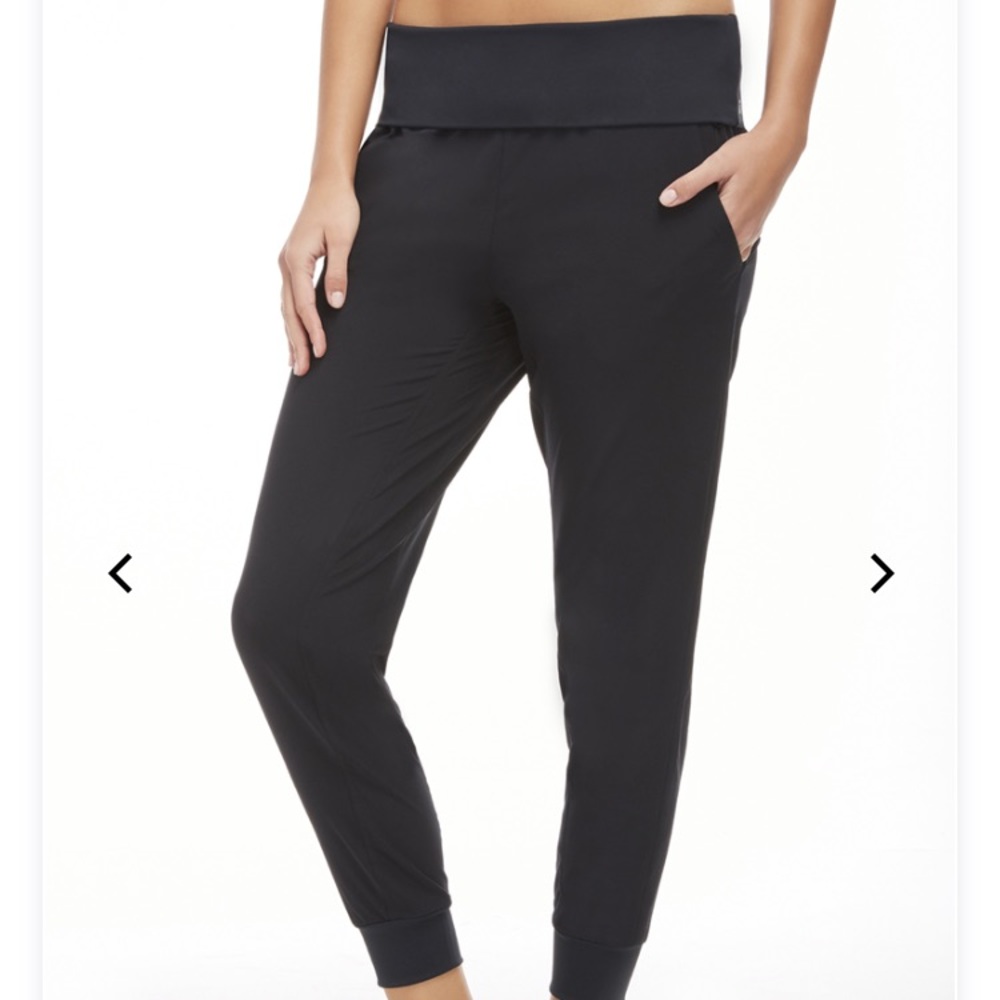 Fabletics Labaree Jogger - Picture 2 of 8